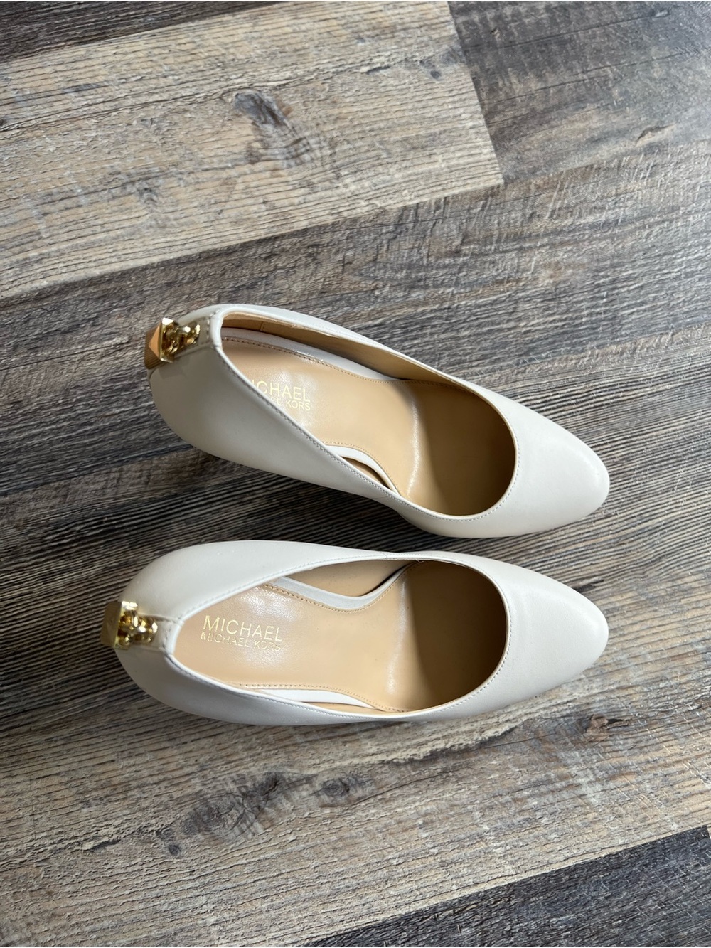 Michael Kors Cream Leather High Heel Pumps Size 6 - Picture 5 of 8